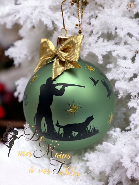 Boule de Noël en verre couleur personnalisée chasseur