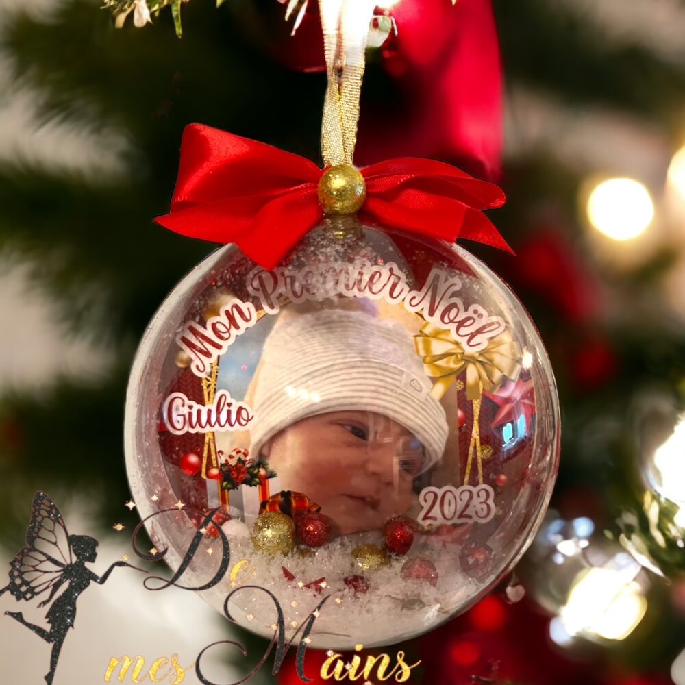 Boule de Noël en plexi personnalisée thème rouge