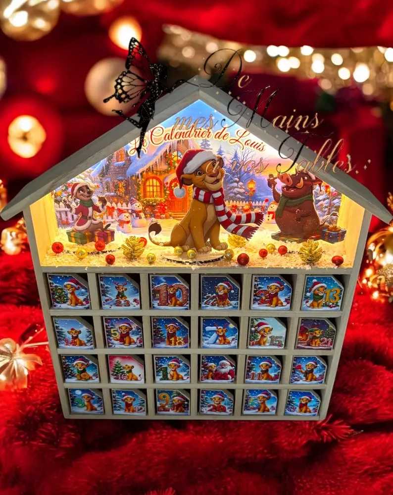 Calendrier de l’Avent en bois et LED personnalisé Simba