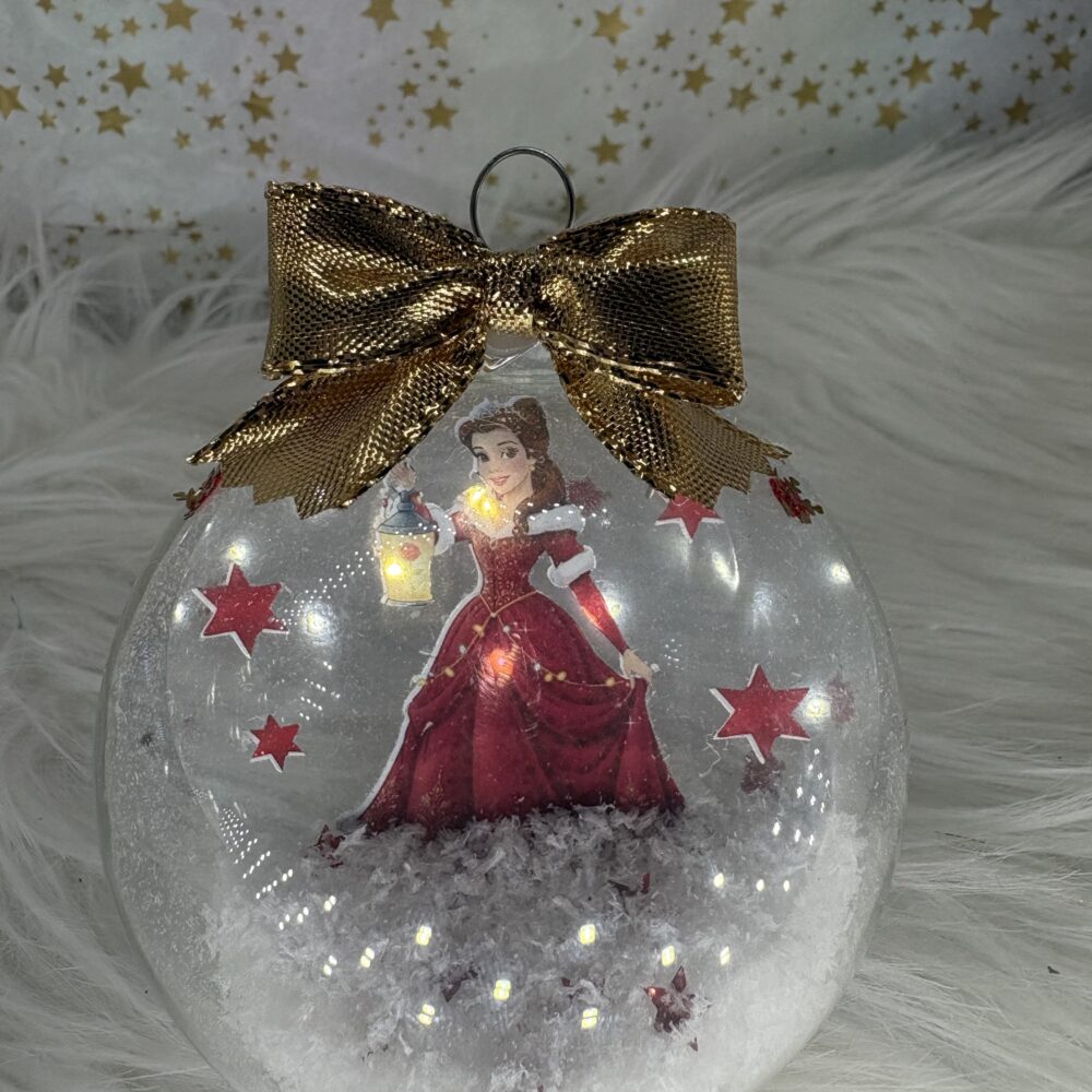 Boule de noël en verre personnage belle