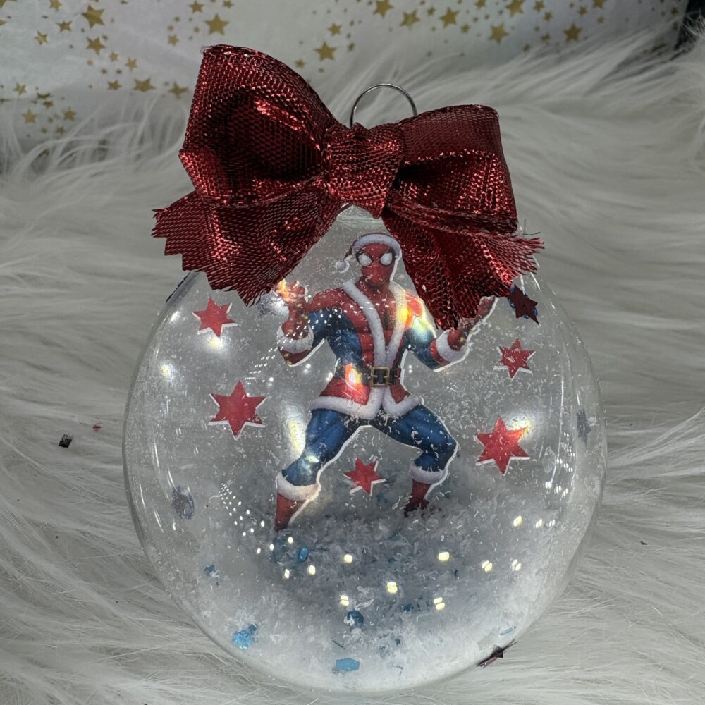 Boule de noël en verre personnage spider man