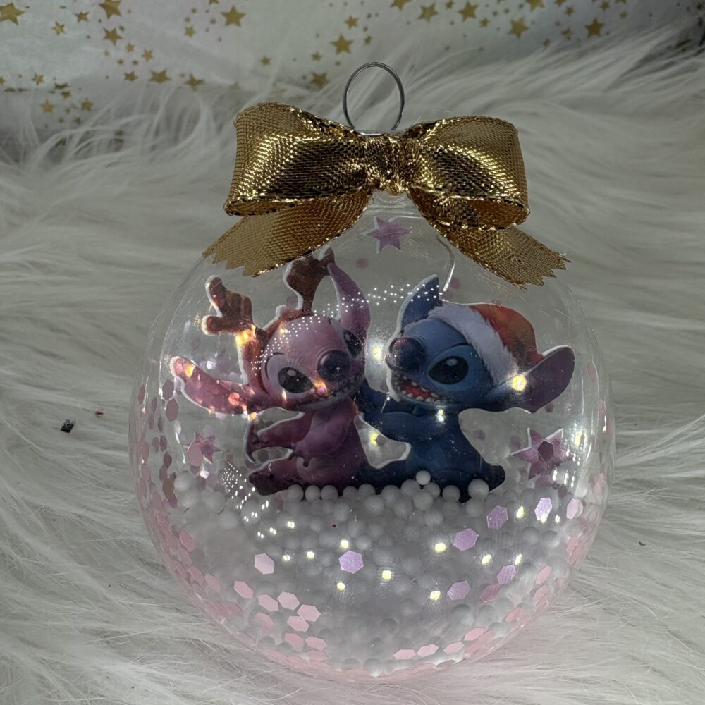 Boule de noël en verre personnage Stitch et Angèl