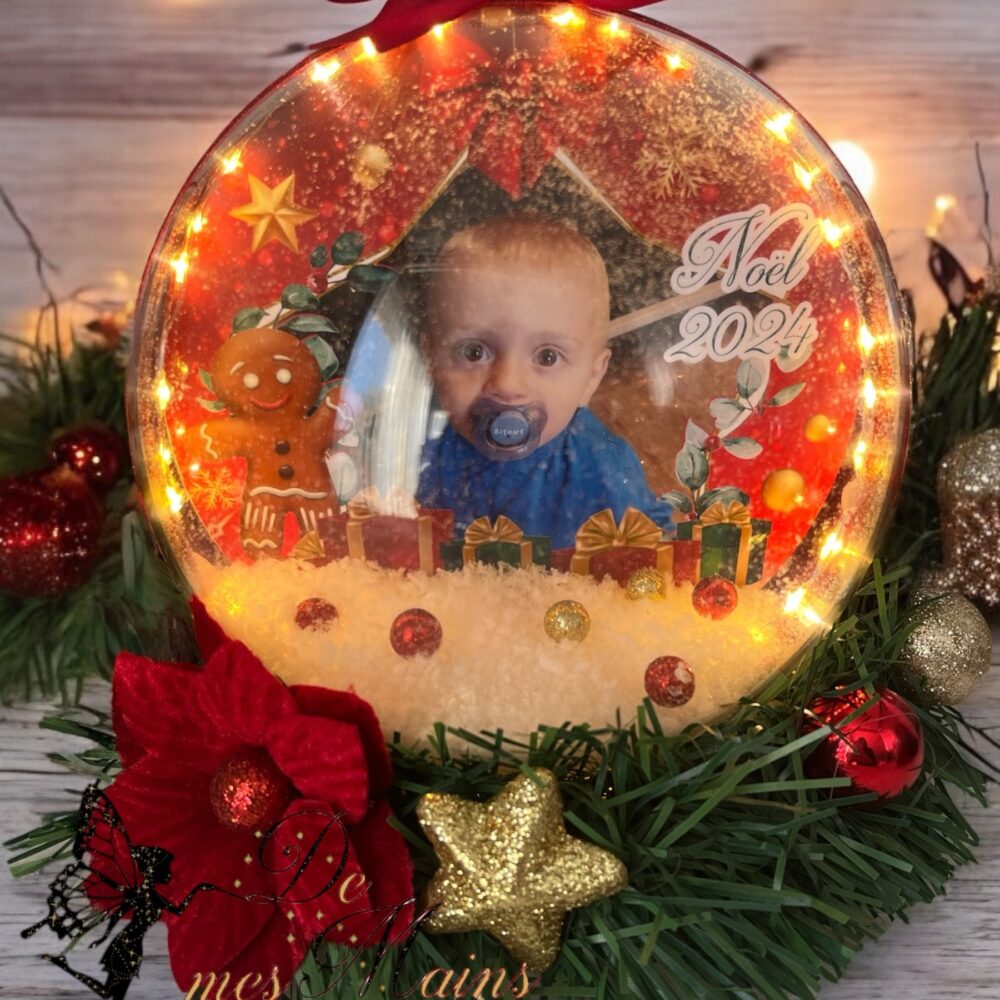 Boule de Noël plexi personnalisée Led noël gourmand