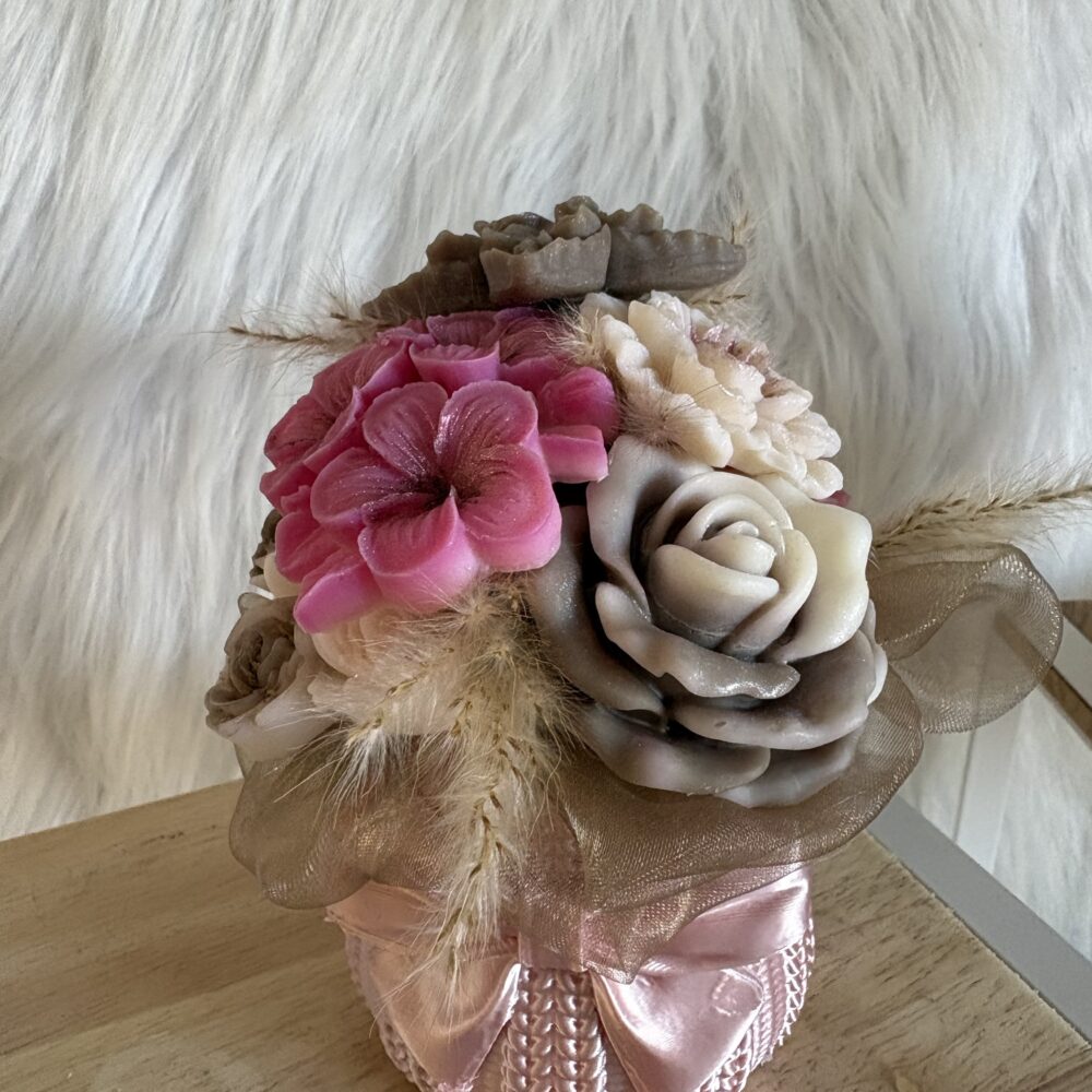 Composition florale fondants parfumés ruban personnalisé rose 2