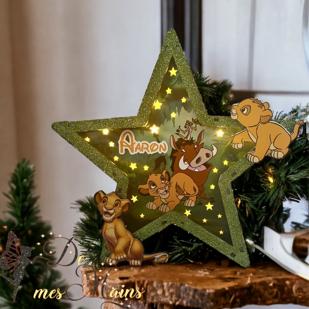 Veilleuse étoile en bois et LED Simba roi lion