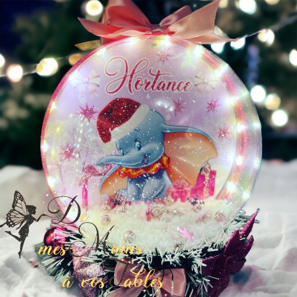 Boule de Noël plexi personnalisée Led Dumbo