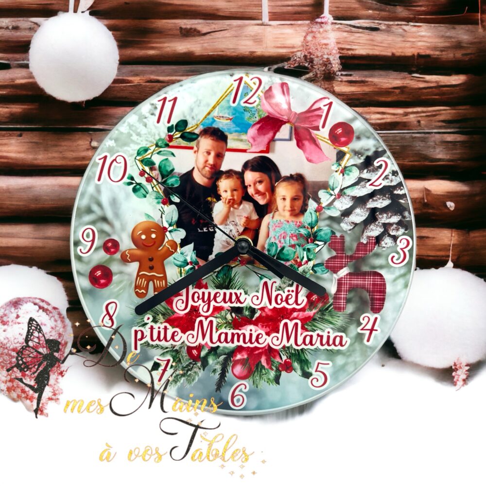 Horloge en verre personnalisée Noël