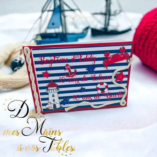Livre d’or bois